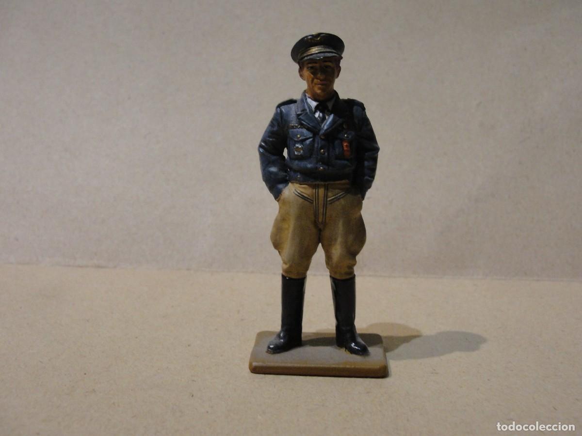Juguetes antiguos: soldado de plomo COMMANDANT FAFL russia FRANCE 1943 DEL PRADO