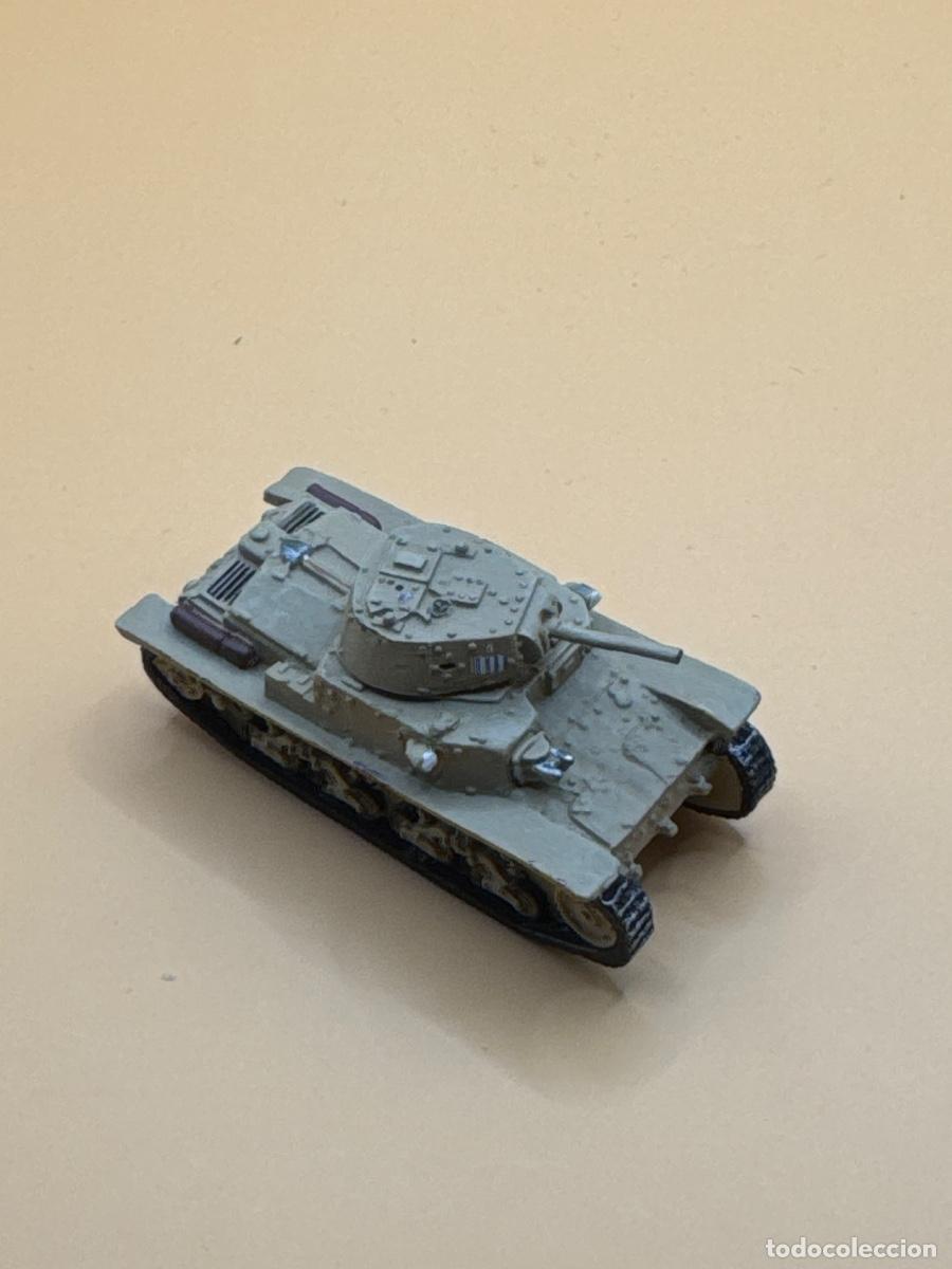 Juguetes antiguos: Tanque italiano Fiat M 13/40 ww2 de plomo