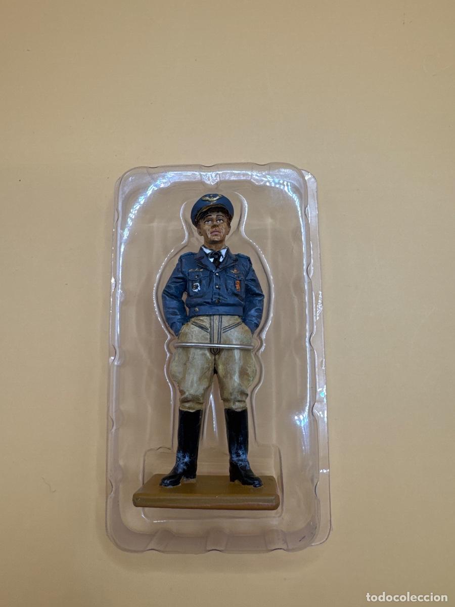 Juguetes antiguos: Figura de plomo de un Comandante Ruso FAFL , Francia a&ntilde;o 1943 ,delPrado