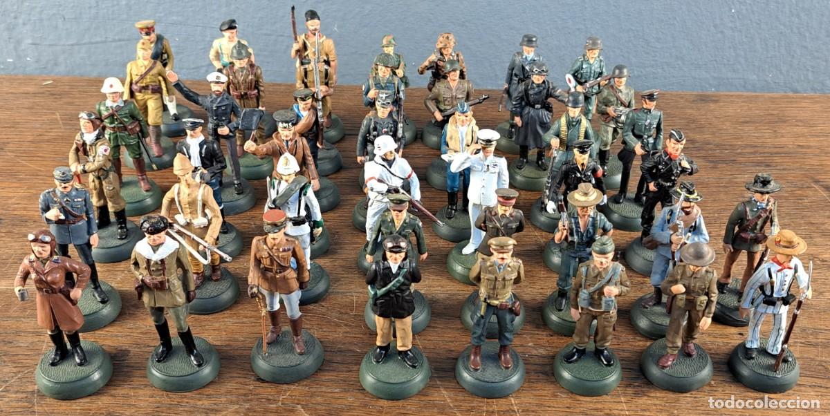 Juguetes antiguos: Lote de 44 soldados de plomo &middot; Almirall Palou, Segunda Guerra Mundial
