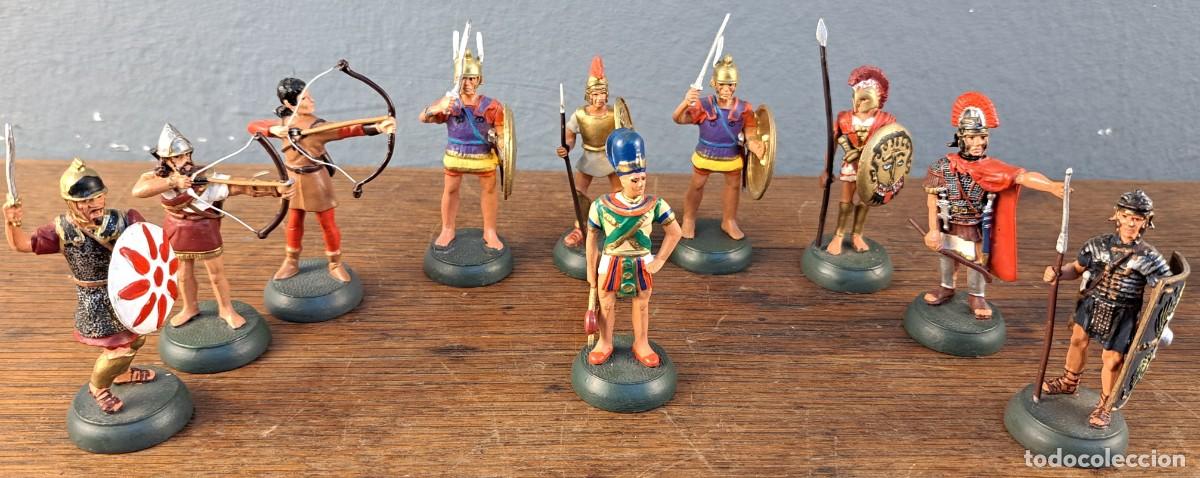 Juguetes antiguos: Lote de 10 soldados de plomo &middot; Civilizaciones Antiguas &middot; Almirall Palou