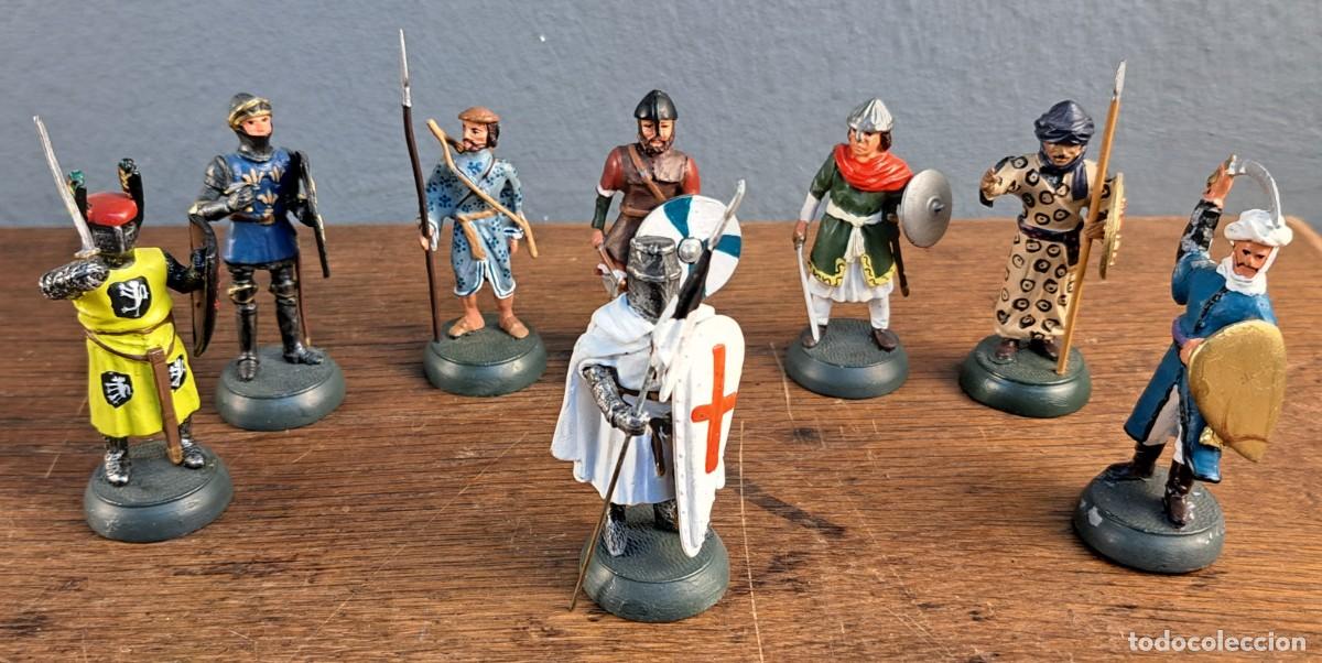 Juguetes antiguos: Lote de 8 soldados de plomo &middot; &Eacute;poca medieval y cruzadas &middot; Almirall Palou