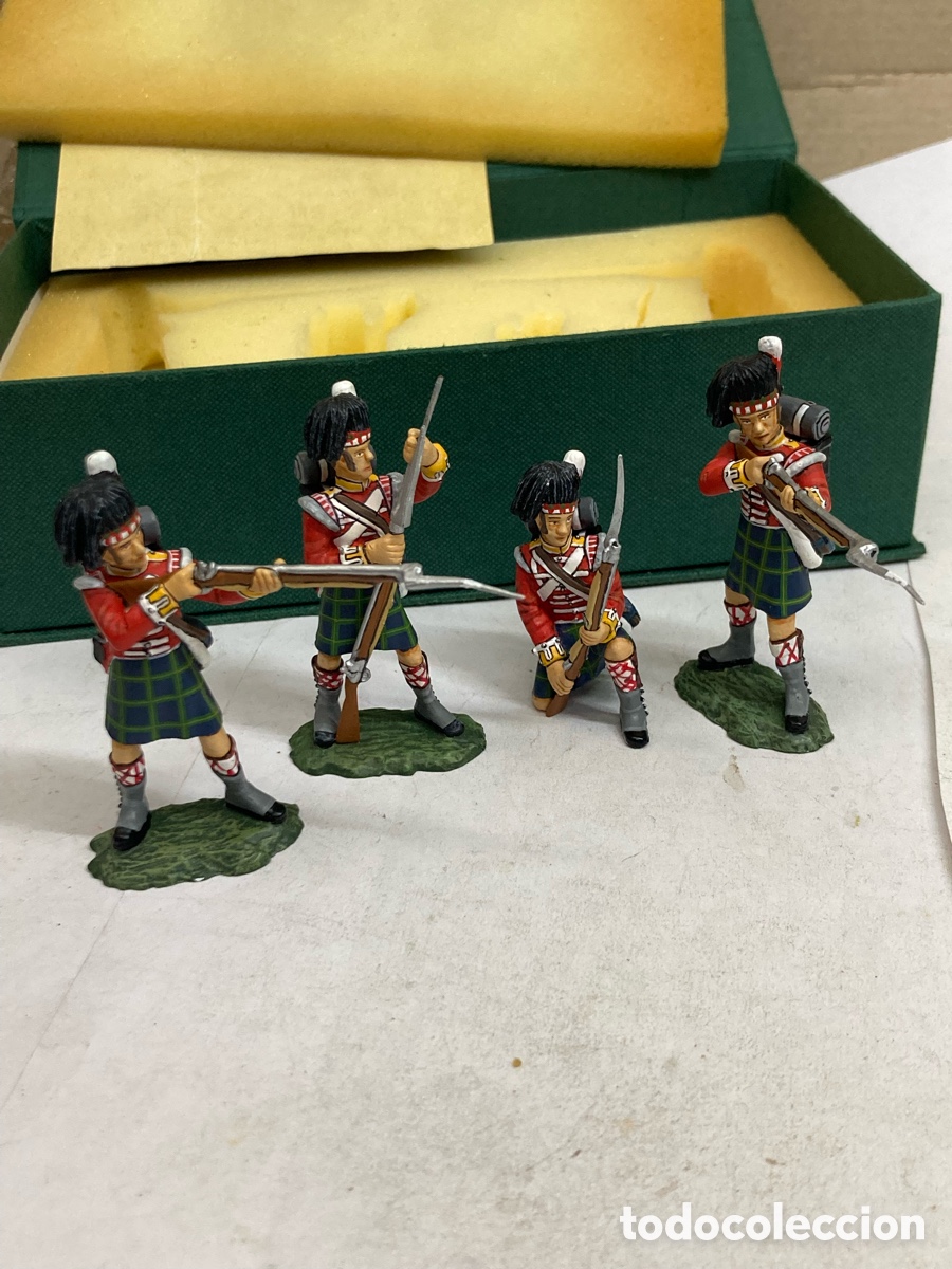 Juguetes antiguos: set de miniaturas de metal pintadas a mano