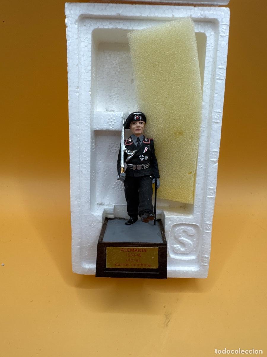 Altes Spielzeug: Soldat oficial alem&aacute;n panzer