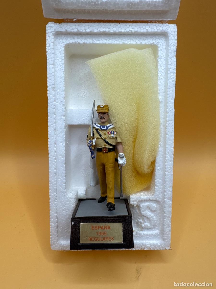 Juguetes antiguos: Soldat soldado regulares