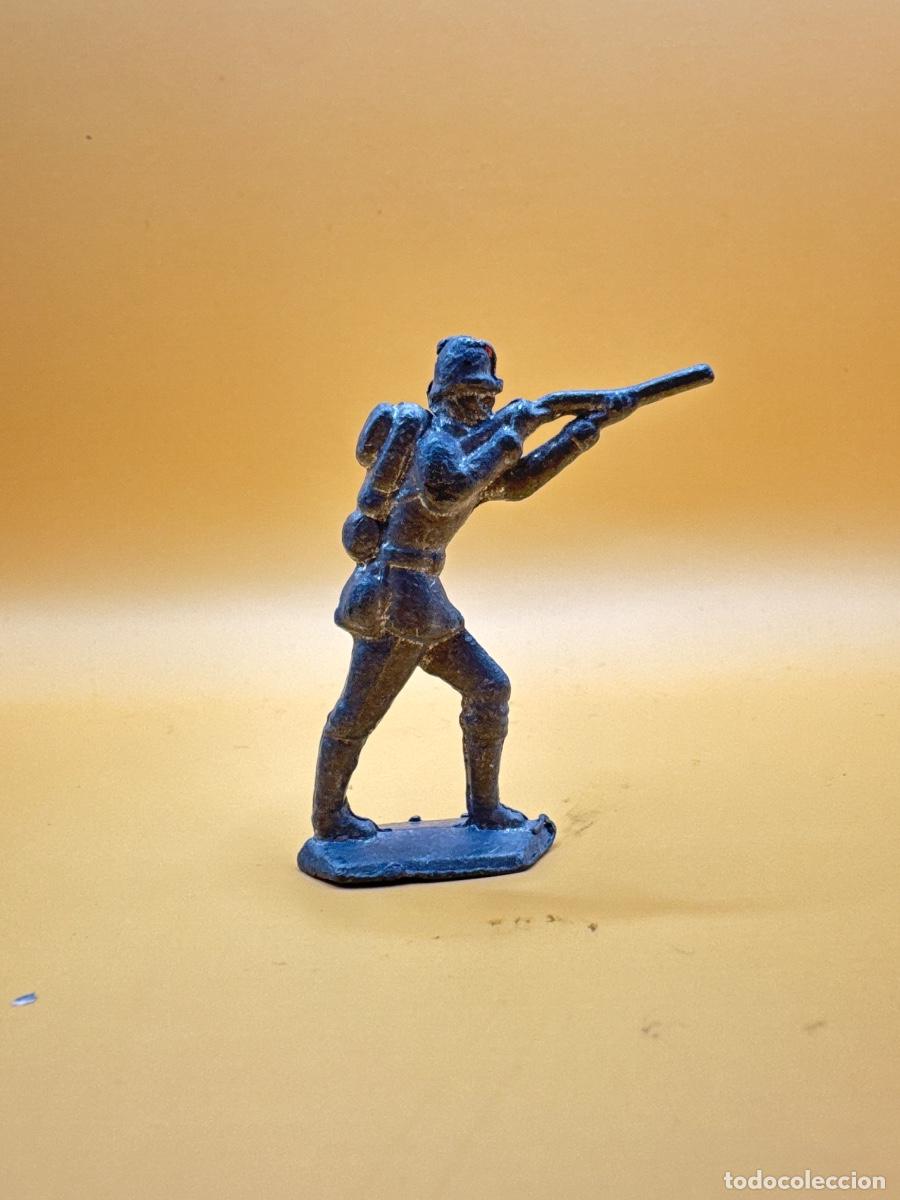 Giochi Antichi: Antiguo soldado de plomo