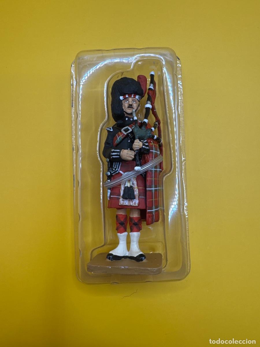 Juguetes antiguos: soldado plomo BLACK WATCH PIPER UK 1914 del prado