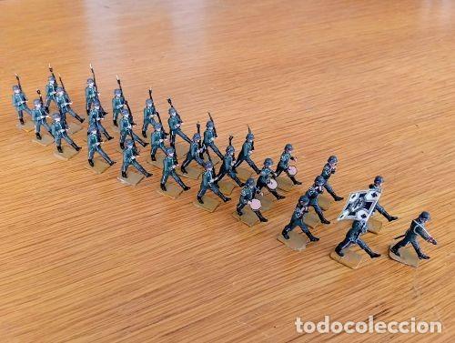 Juguetes antiguos: SOLDADO DE PLOMO - 30MM ARM MODELS- WEHRMACHT - TERCER REICH - SEGUNDA GUERRA MUNDIAL