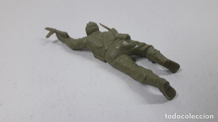 Juguetes antiguos: COMANDO . REALIZADO EN PLASTICO MONOCOLOR - Foto 4