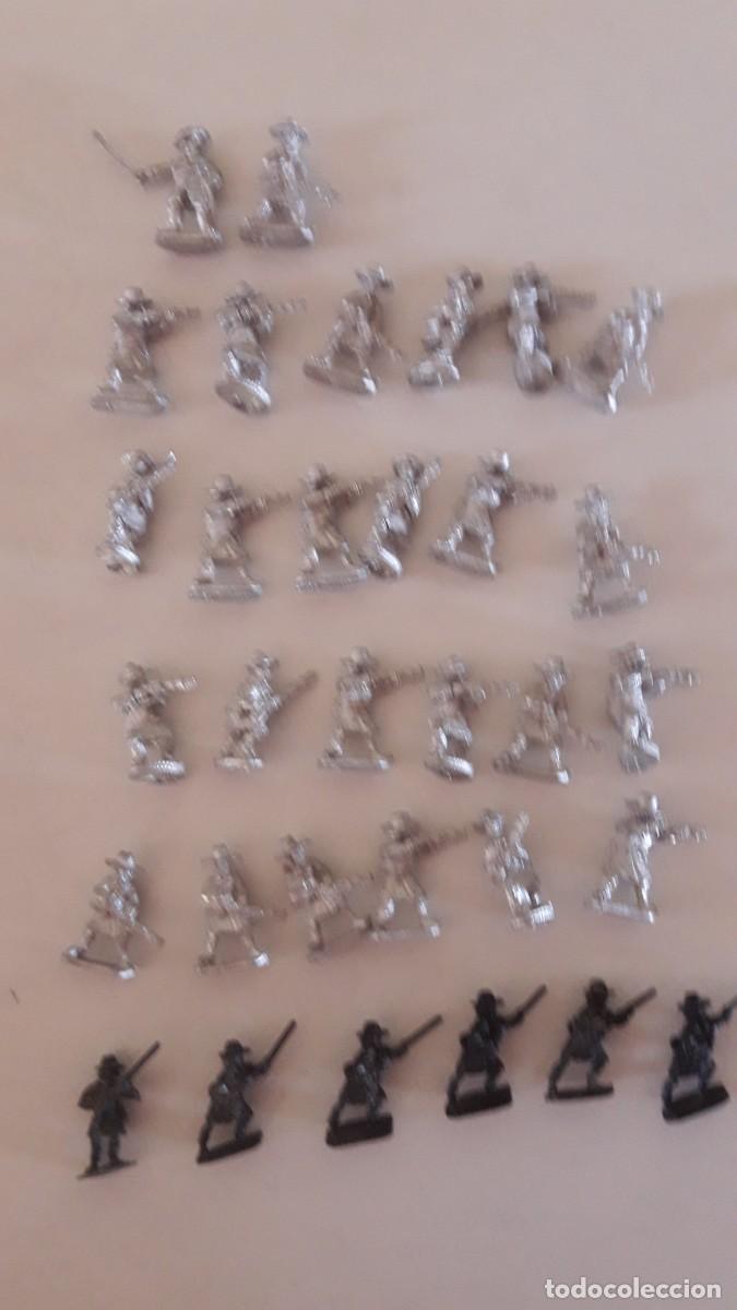 Juguetes antiguos: Miniaturas de 18mm - Foto 1
