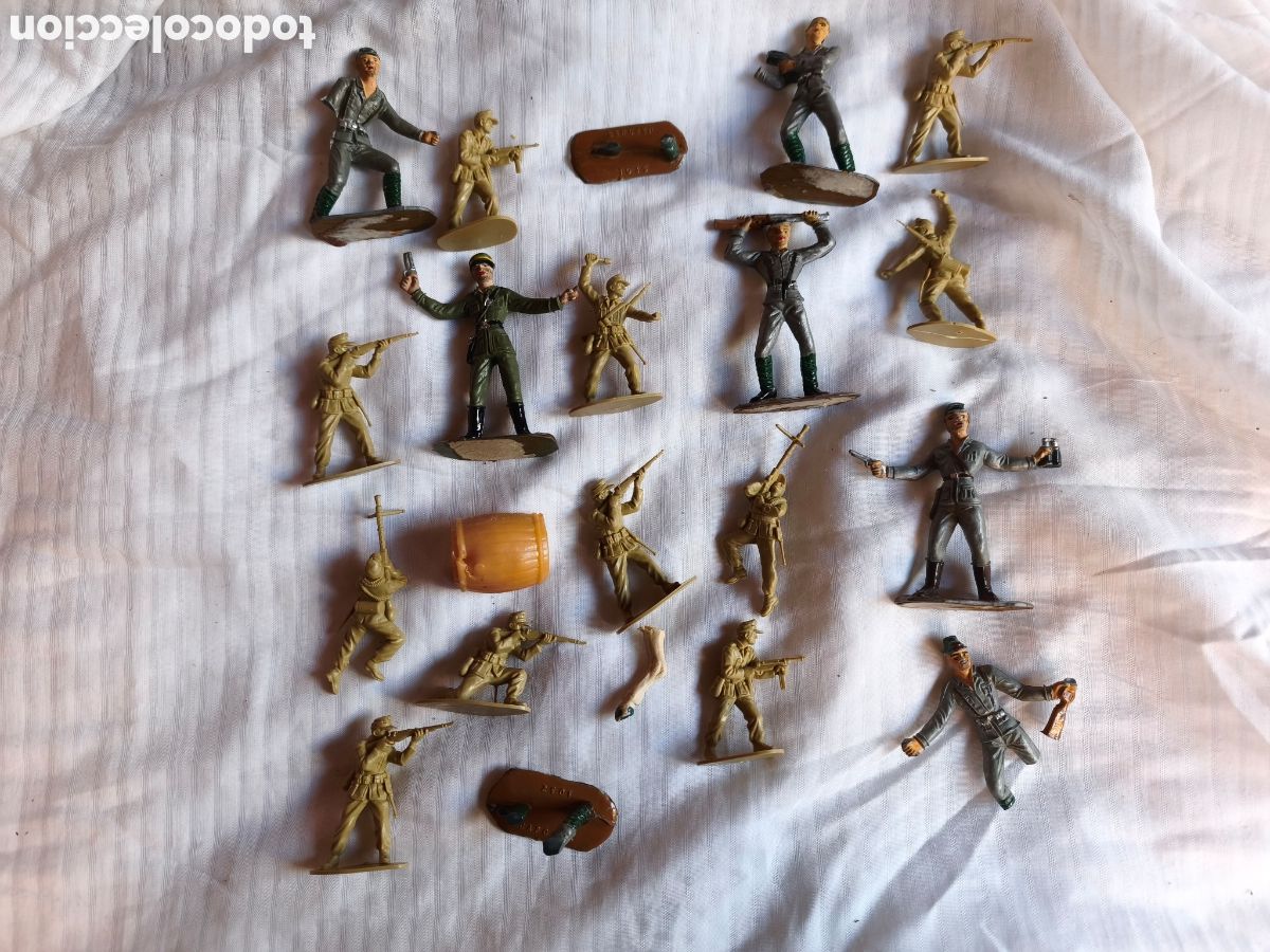 Juguetes antiguos: Soldaditos de plastico - Foto 2