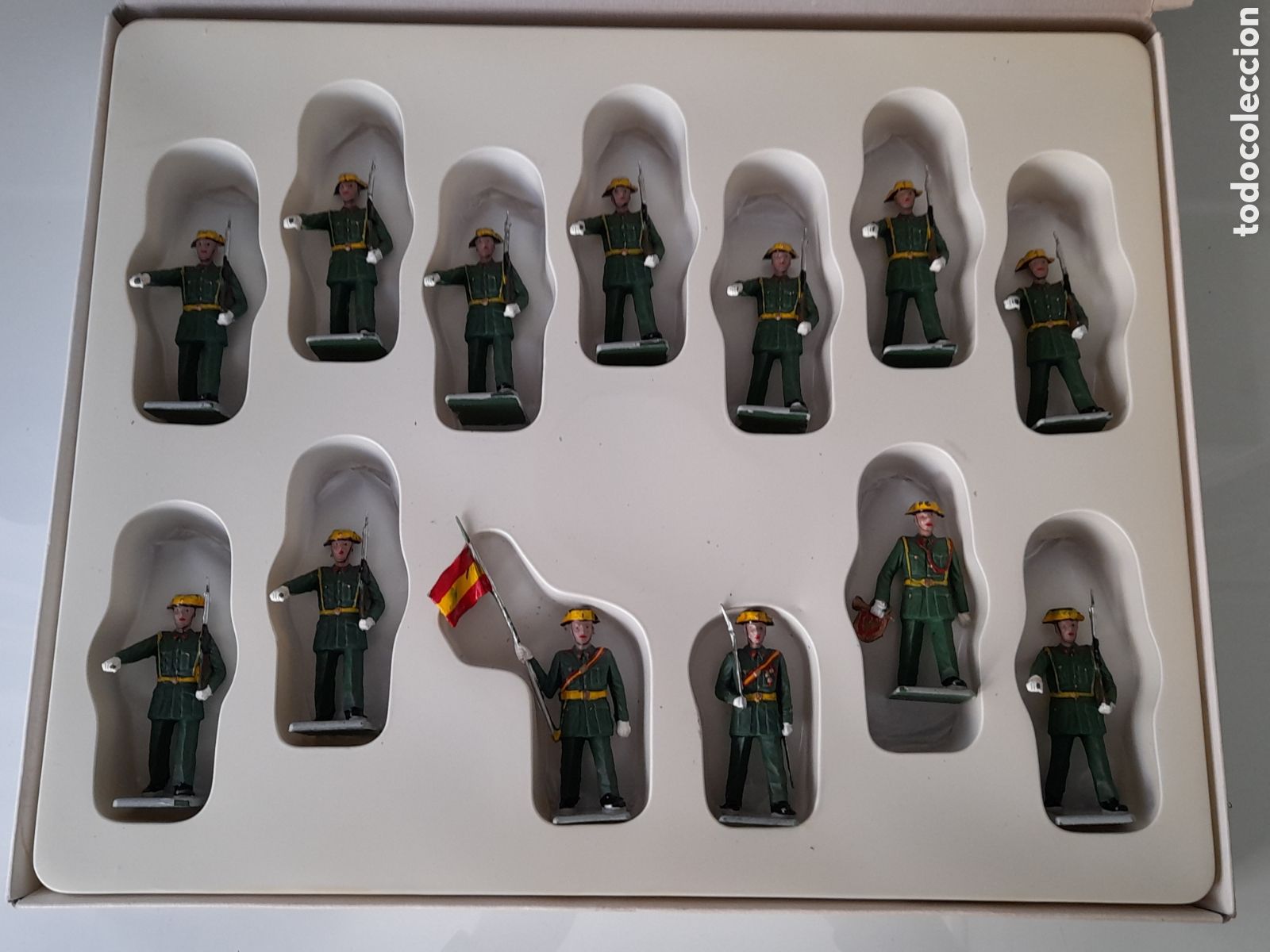 Juguetes Antiguos: SOLDIS. REF. 707. CAJA CON GUARDIA CIVIL DE GALA. MUY BIEN CONSERVADAS