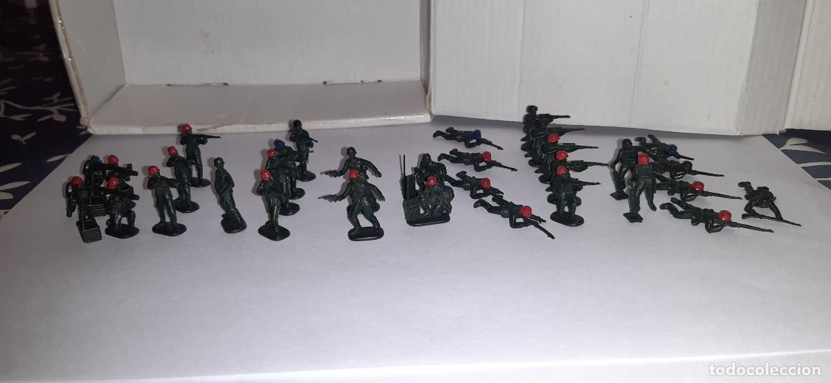 Juguetes Antiguos: ESCI 1/72 - 2&ordf; Guerra Mundial - Soldados alemanes (Infanter&iacute;a) x32