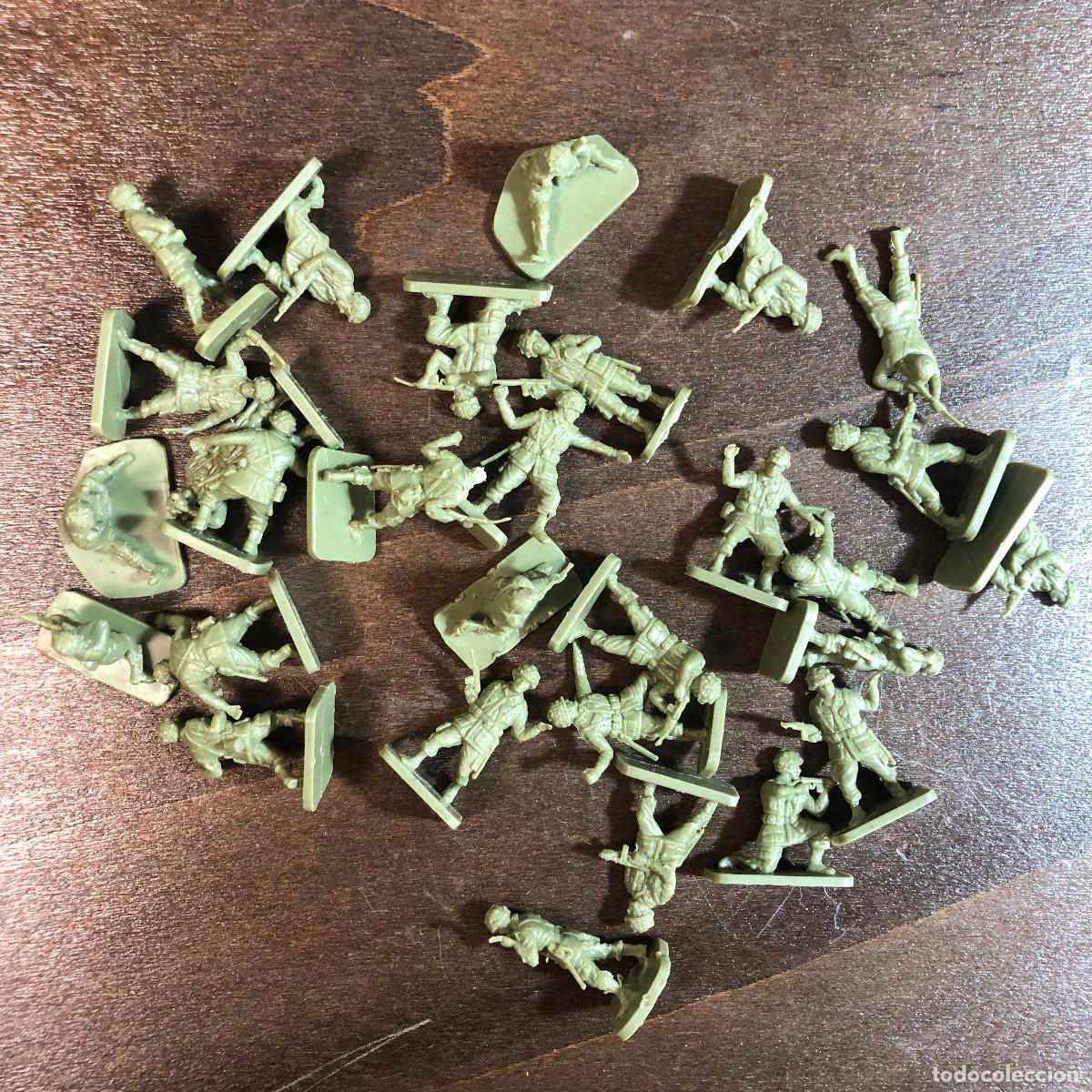 Juguetes Antiguos: AIRFIX Lote soldados U.S. Paratroops WWII Escala HO 1/72 Ref. 01751