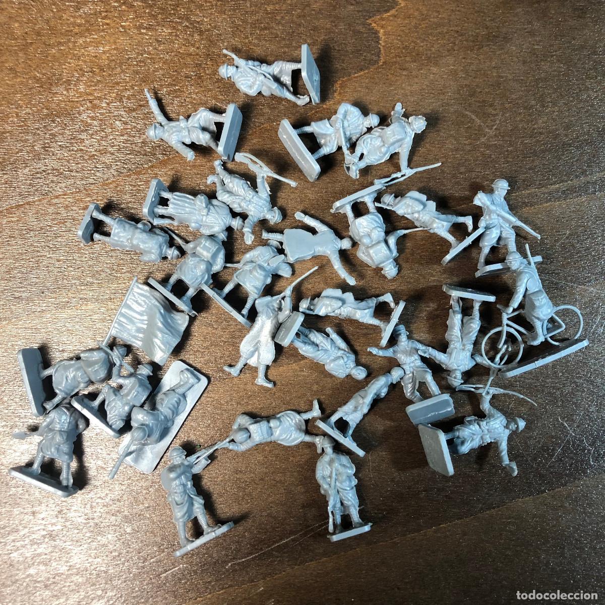 Juguetes Antiguos: AIRFIX Lote soldados French Infantry WWI Escala HO 1/72 Ref. 01728