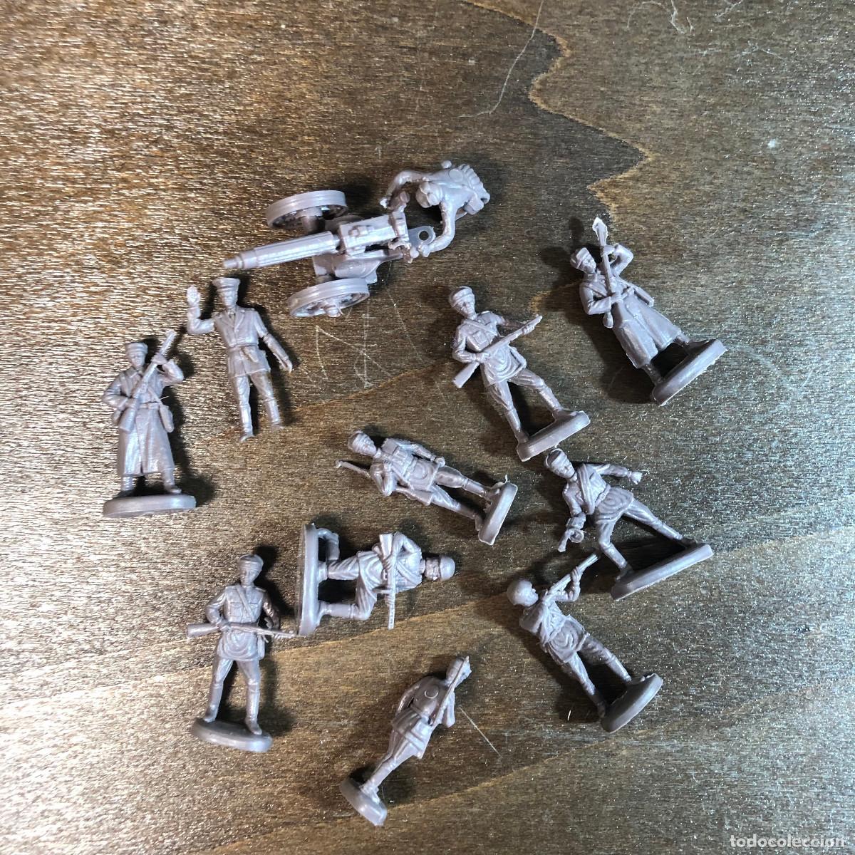 Juguetes Antiguos: Lote soldados sovi&eacute;ticos WWII Escala aproximada 1/72 fabricante desconocido