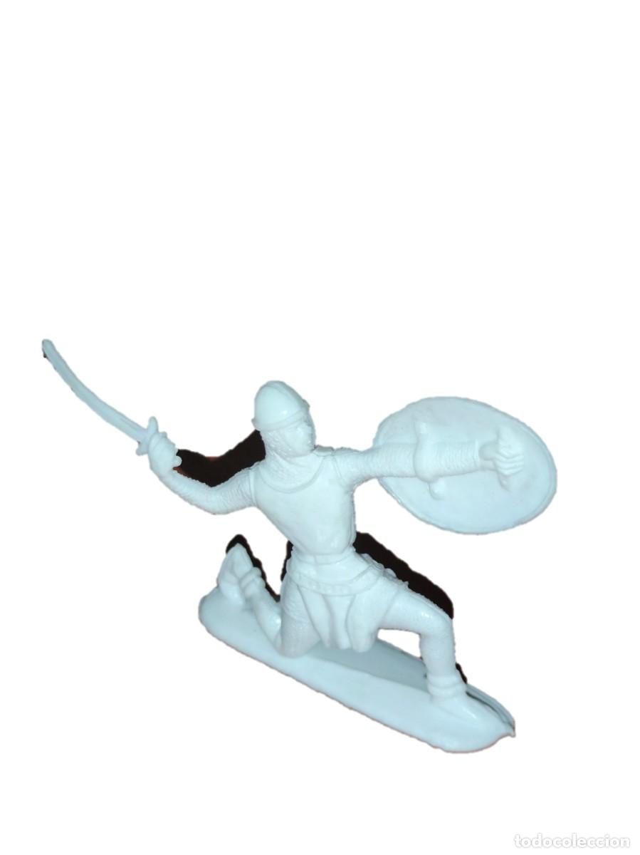 Old Toys: LOTE SOLDADOS MEDIEVALES