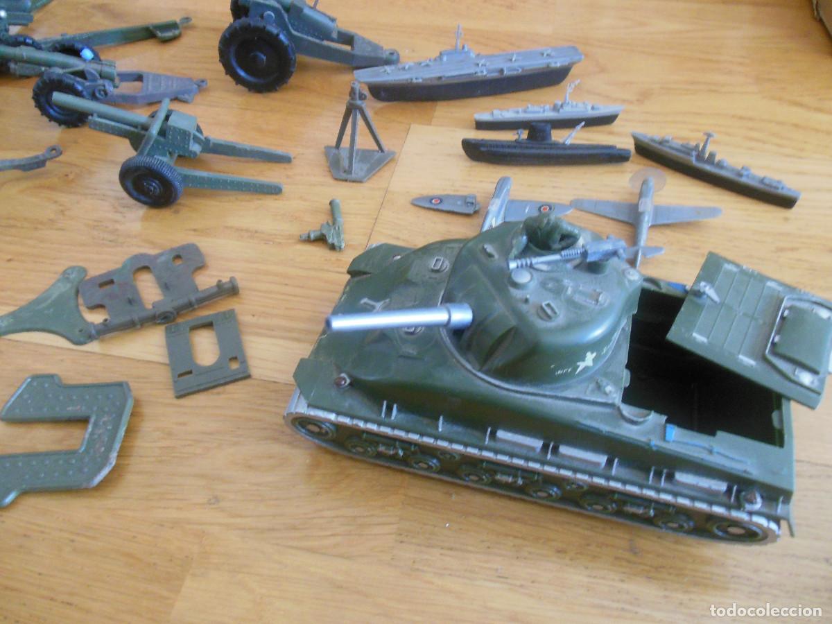 Jeux Anciens: CONJUNTO TANQUE AVI&Oacute;N BARCO SOLDADOS ANTIGUOS DE PLASTICO A&Ntilde;OS 70 80 JUGUETE MILITAR ESPA&Ntilde;A