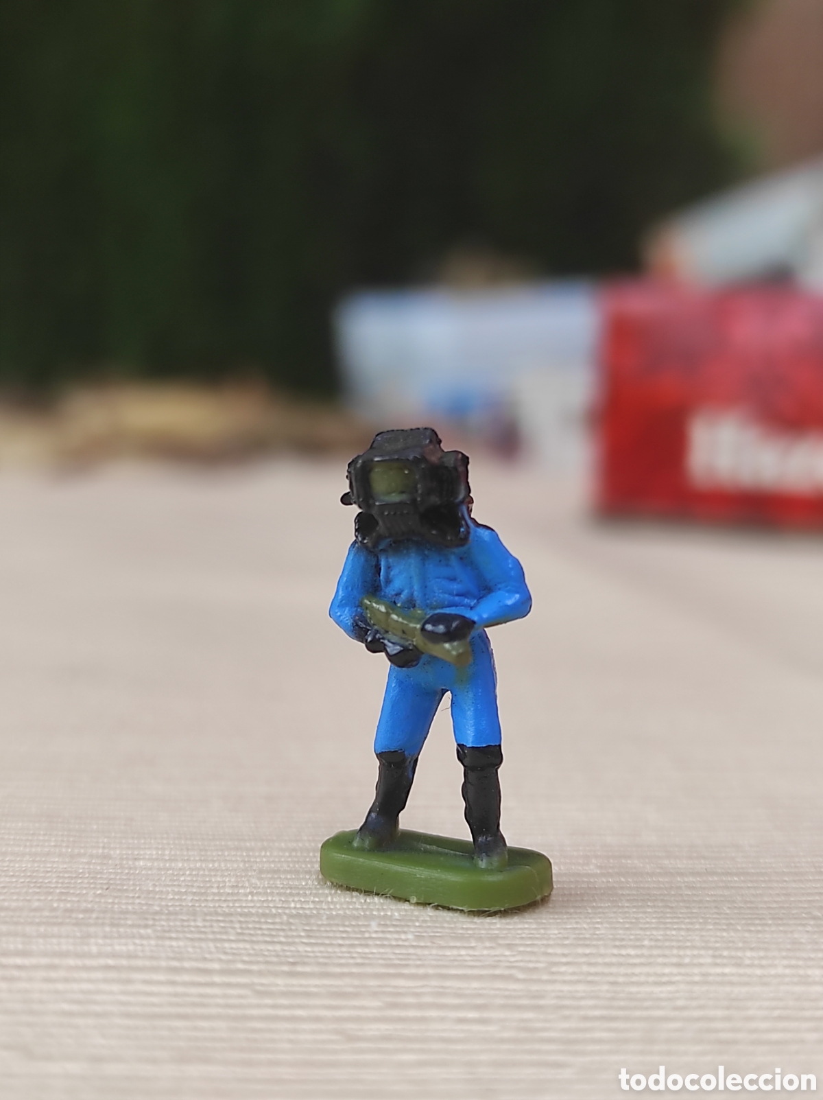 Juguetes Antiguos: Soldados bombero figura de pl&aacute;stico EKO (PEDIDO MINIMO 10&euro;)