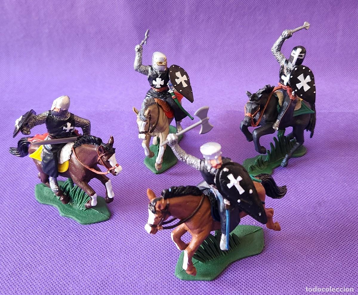 Juguetes antiguos: z CABALLEROS MEDIEVALES HOSPITALLERS a Caballo soldaditos pl&aacute;stico DSG variante Argentina Britains