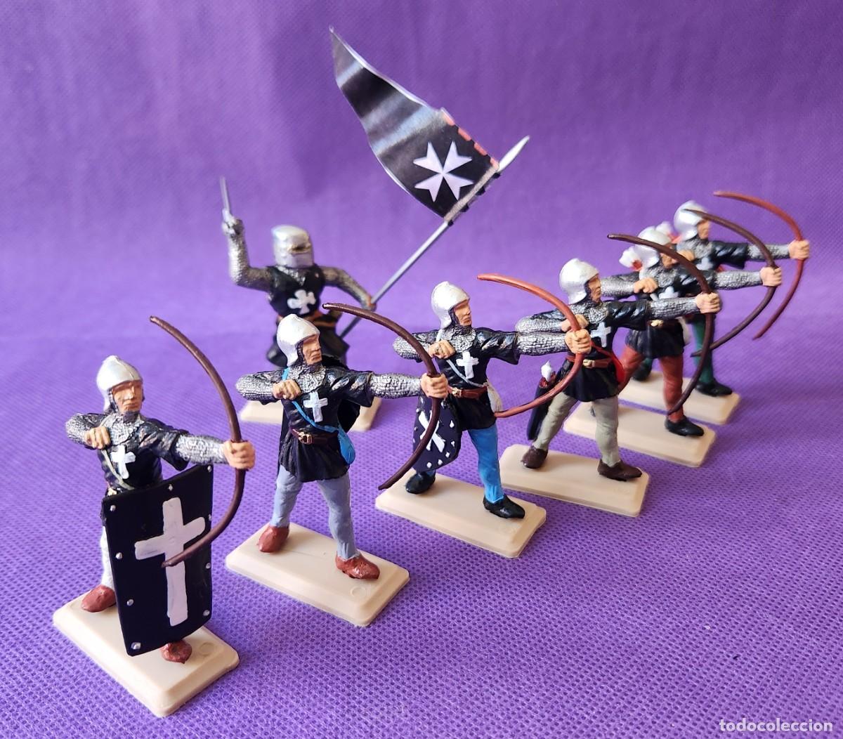 Juguetes antiguos: z ARQUEROS MEDIEVALES HOSPITALLERS a Pie soldaditos pl&aacute;stico DSG variante Argentina Britains