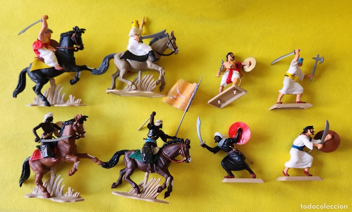 Juguetes antiguos: GUERREROS ARABES SALADINOS set de soldaditos pl&aacute;stico DSG variante Argentina Britains