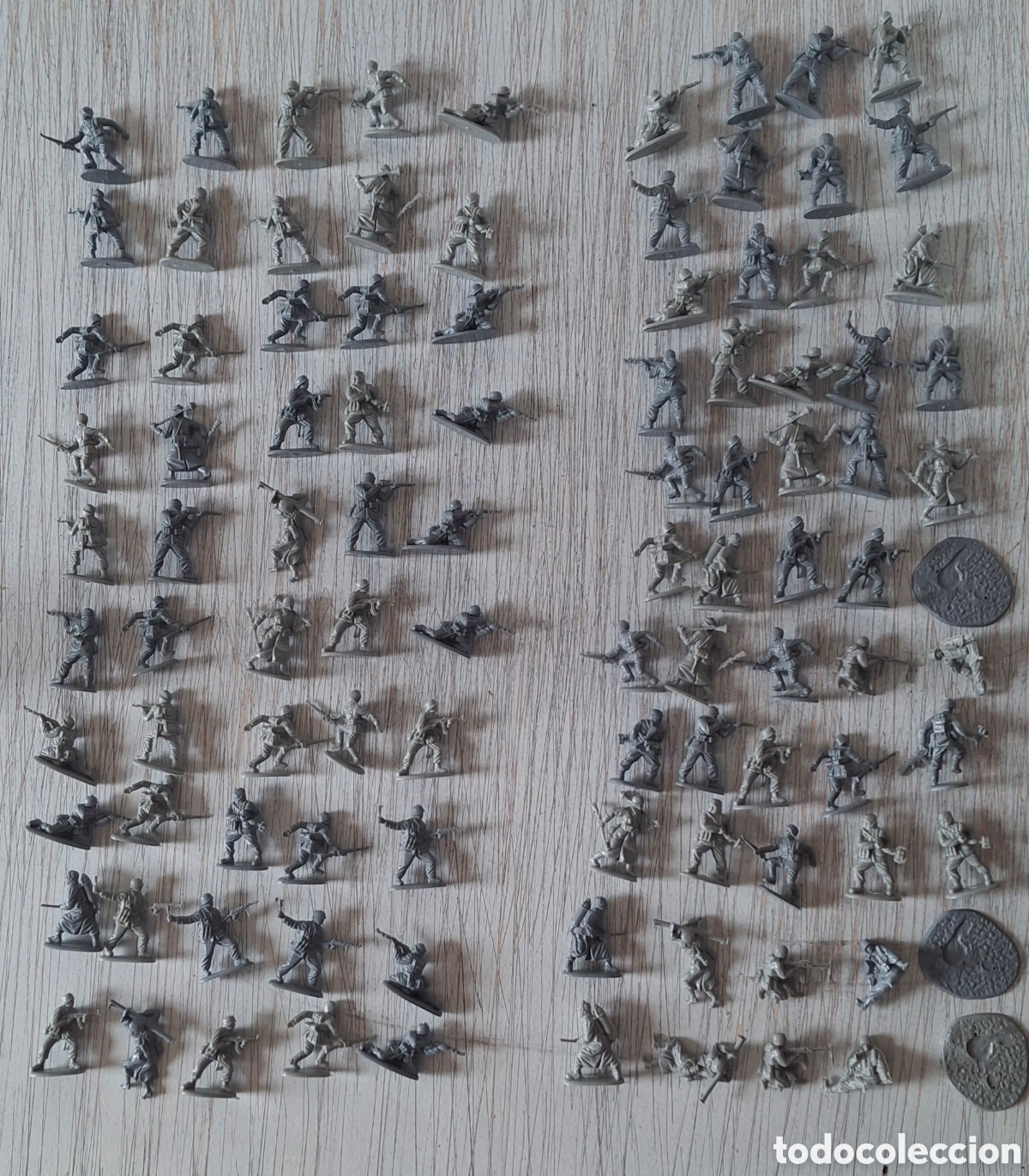 Juguetes antiguos: 100 figuras Revell 2502 Germam Infantry Infanteria Alemana 1/72 WWII Figuras