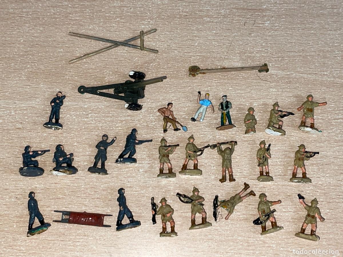 Juguetes antiguos: EKO Lote 25 Soldaditos H0 Soldados Alemanes + 8&ordm; Ej&eacute;rcito Ingl&eacute;s ca&ntilde;&oacute;n 2&ordf;GM a&ntilde;os 70 Made in Spain