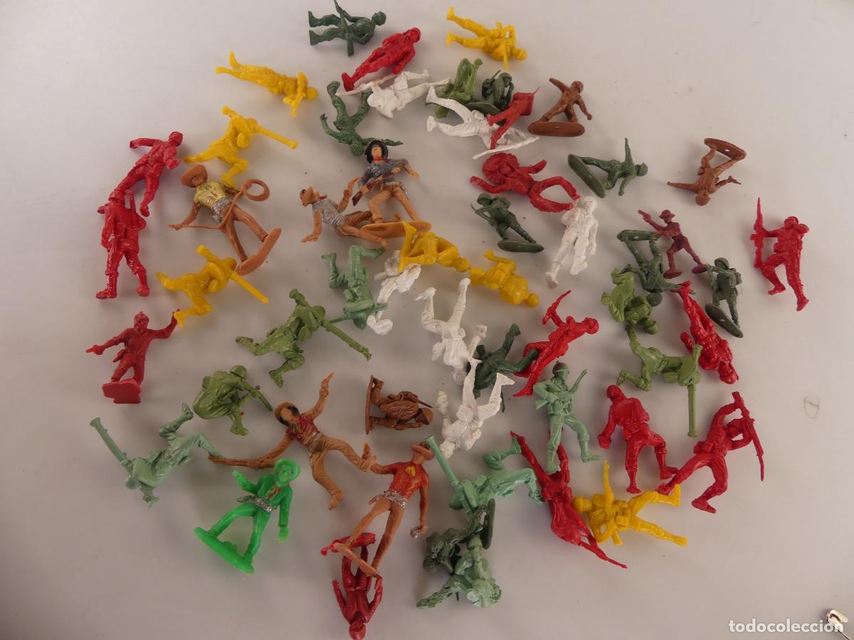 Juguetes antiguos: LOTE DE SOLDADITOS DE PLASTICO