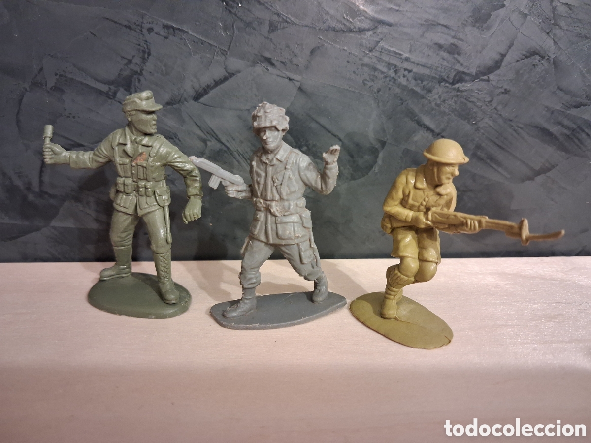Jogos Antigos: LOTE 3 MILITARES PL&Aacute;STICO