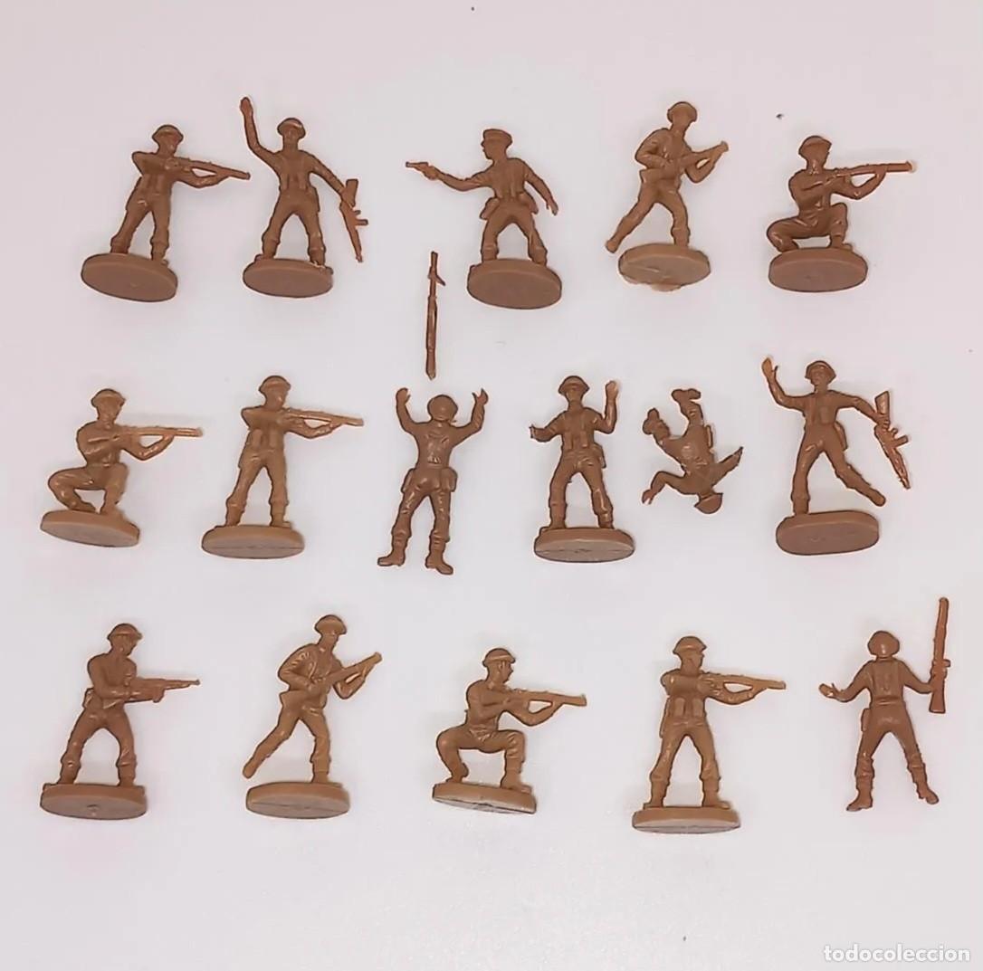 Juguetes antiguos: ATLANTIC H0 HO 1/72 16 SOLDADOS INGLESES FUSILEROS REALES BRIT&Aacute;NICOS IIWW N&deg; 83 ROYAL FUSILIERS RTOY