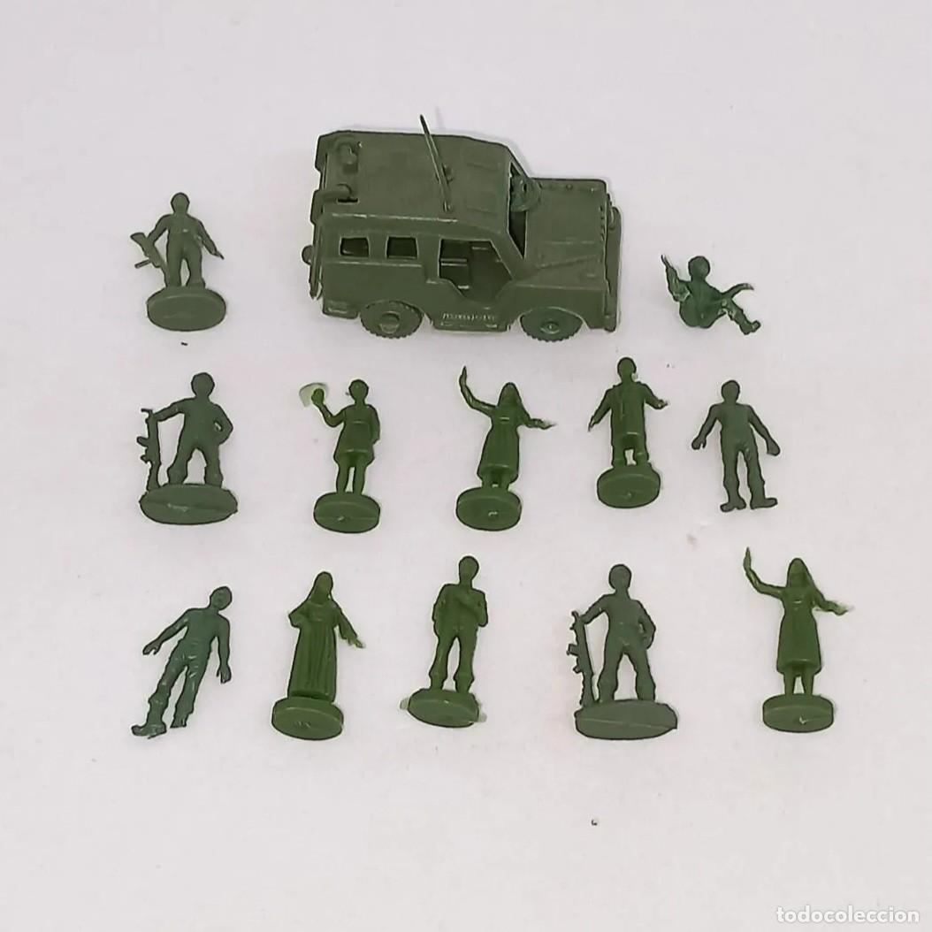 Juguetes antiguos: ATLANTIC 1/72 HO H0 12 PERSONAL M&Eacute;DICO AMBULANCIA SOLDADO REF 112 113 MEDICAL SOLDIERS A&Ntilde;OS 70 RTOY