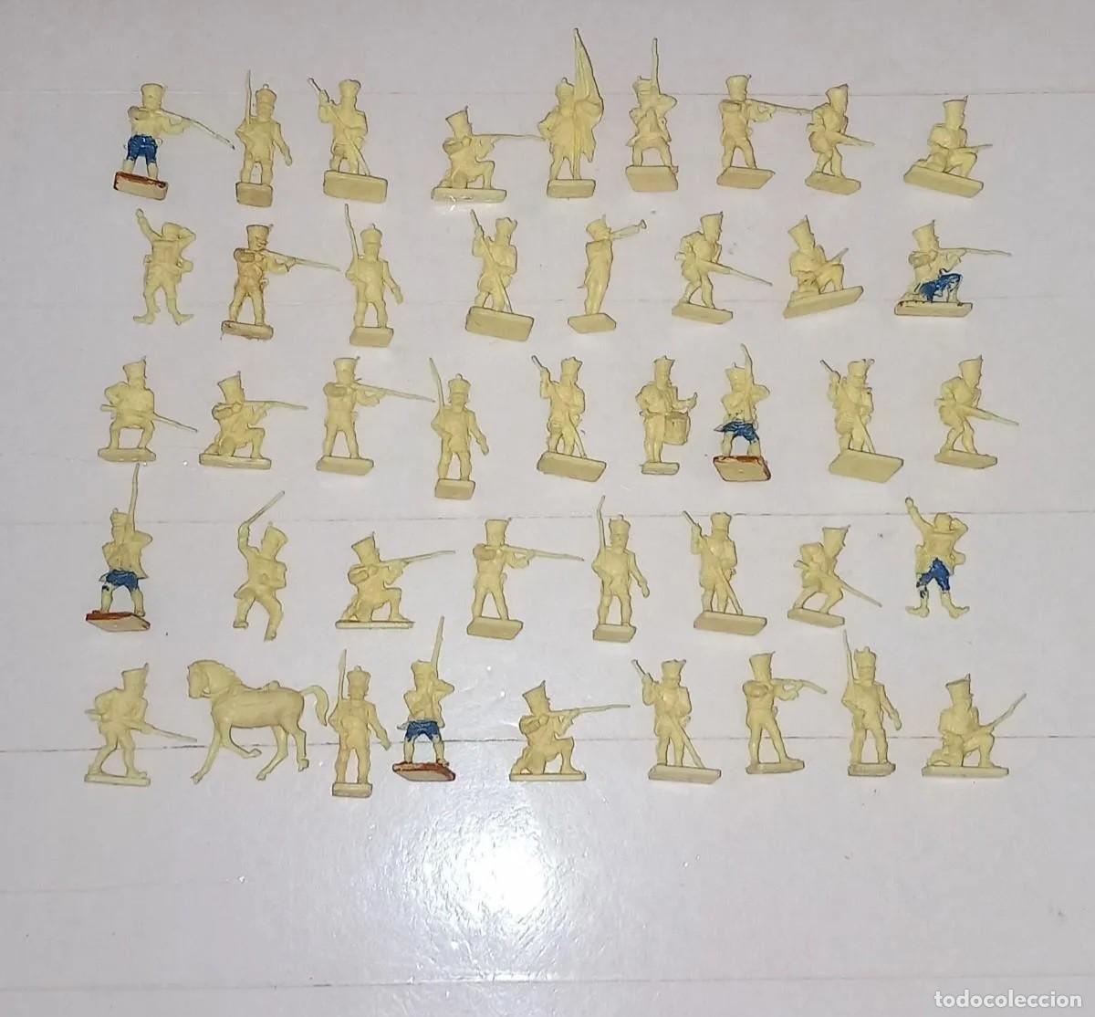 Juguetes antiguos: VINTAGE AIRFIX H0-1/72 42 SOLDADOS INFANTER&Iacute;A FRANCESA WATERLOO REF 01744 FRENCH INFANTRY 70'S RTOY