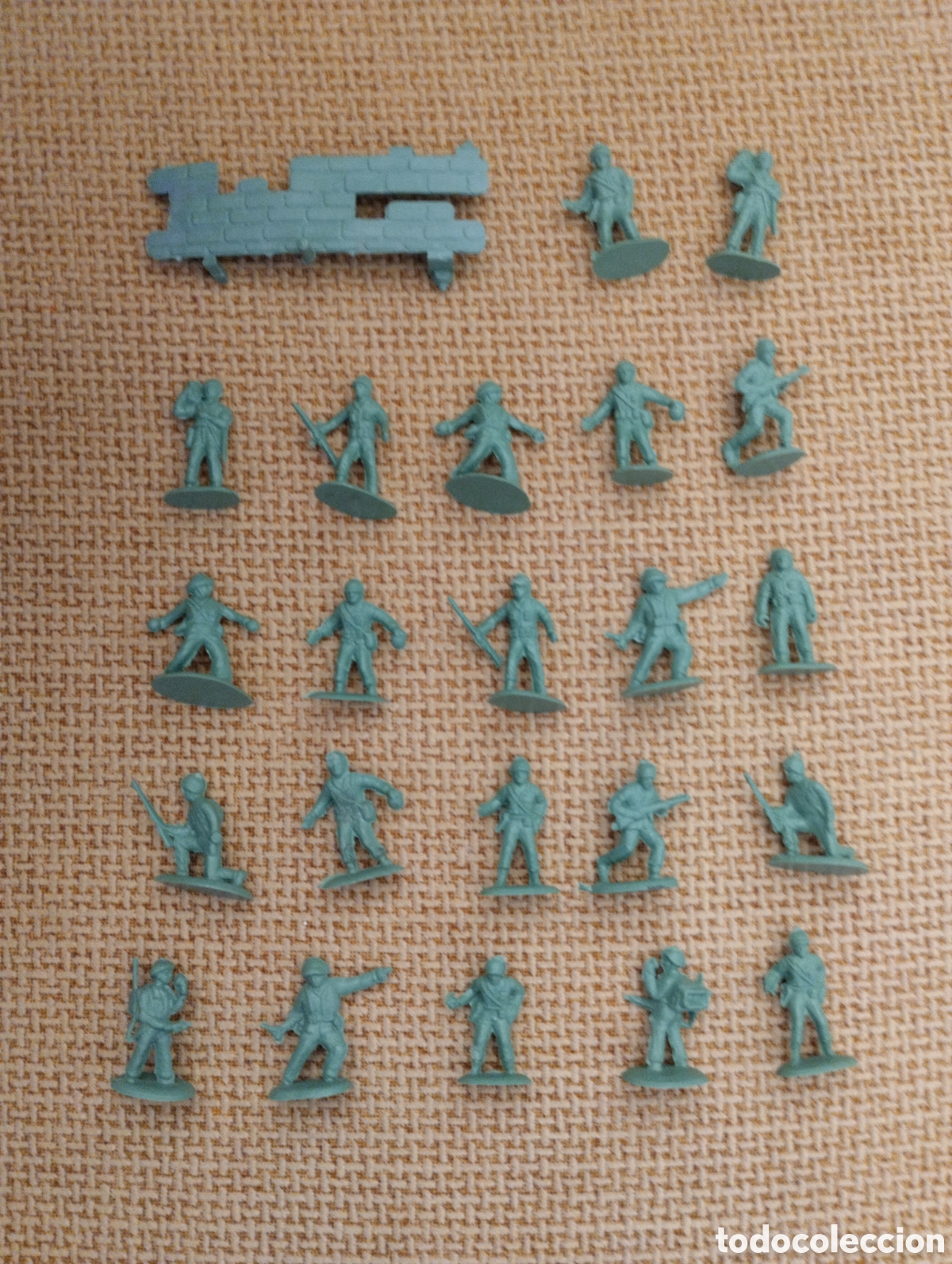 Jogos Antigos: Lote soldaditos miniatura antiguos