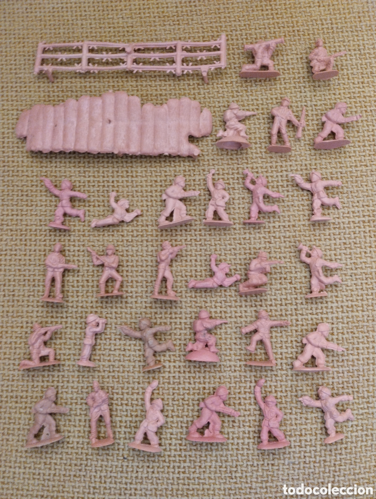 Juguetes antiguos: Lote soldaditos miniatura antiguos