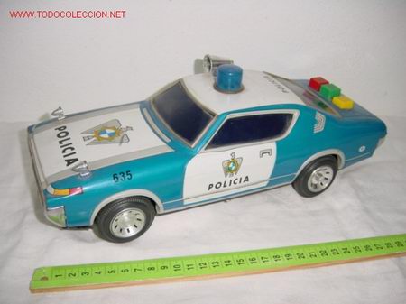 Juguetes antiguos: Coche polic&iacute;a - Foto 1