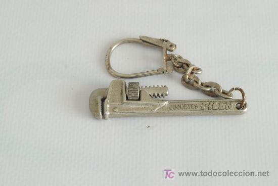 Juguetes antiguos: Llave miniatura. Pilen. - Foto 1