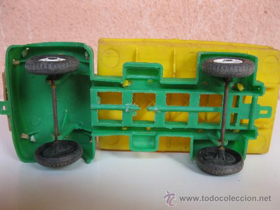 Juguetes antiguos: ANTIGUO CAMI&Oacute;N DE PL&Aacute;STICO. - Foto 4