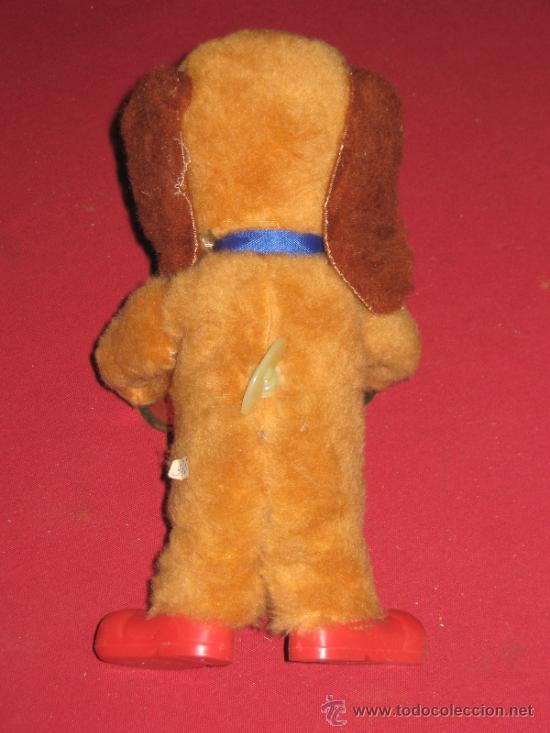 Juguetes antiguos: PERRO TOCANDO LOS PLATILLOS A CUERDA - FEBER - Foto 2