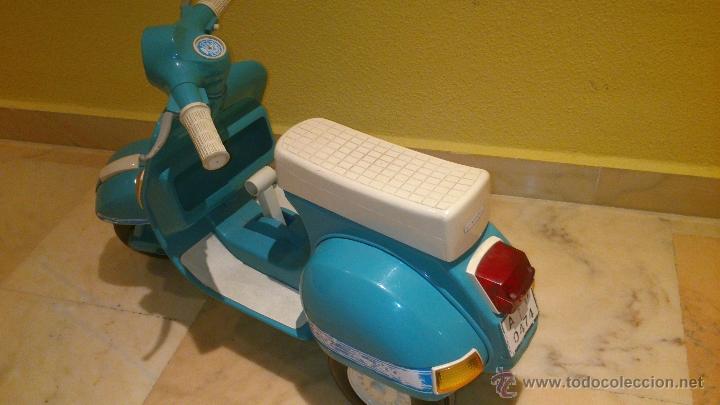 vespa de juguete bateria