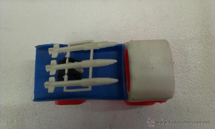 Juguetes antiguos: CAMION LANZAMISILES - Foto 3