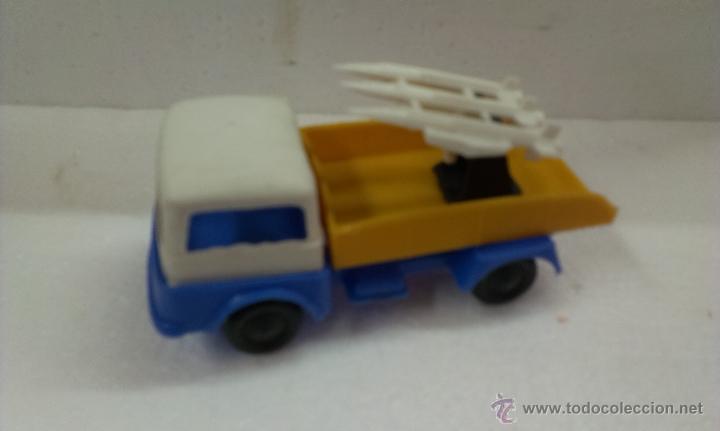 Juguetes antiguos: CAMION LANZAMISILES - Foto 2