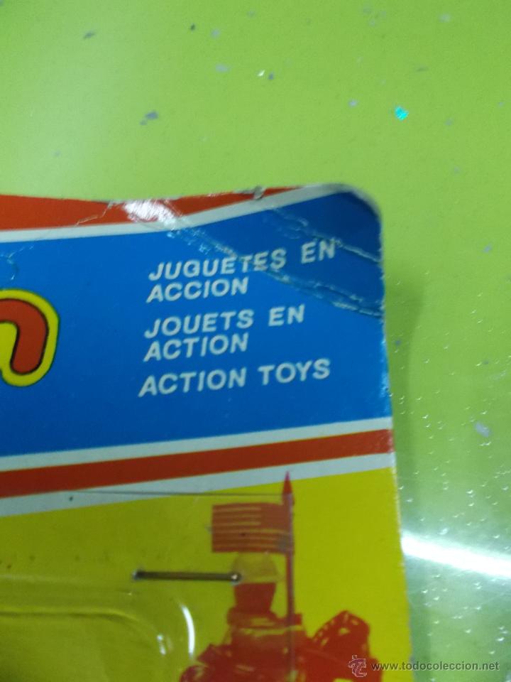 Juguetes antiguos: Blister con indio. Bullycan. - Foto 3