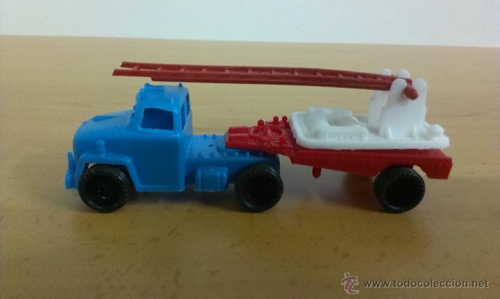 Juguetes antiguos: CAMION BOMBEROS MARCA VAM - Foto 2