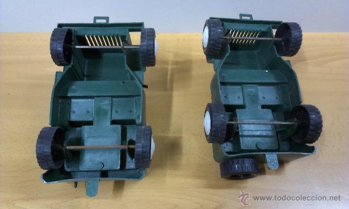Juguetes antiguos: DOS JEEP EN PLASTICO - Foto 5