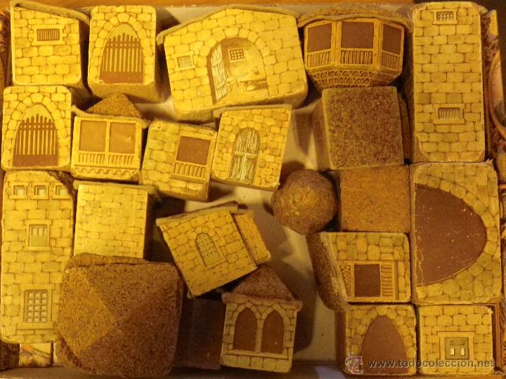 Juguetes antiguos: juego de construcci&oacute;n de corcho. - Foto 1