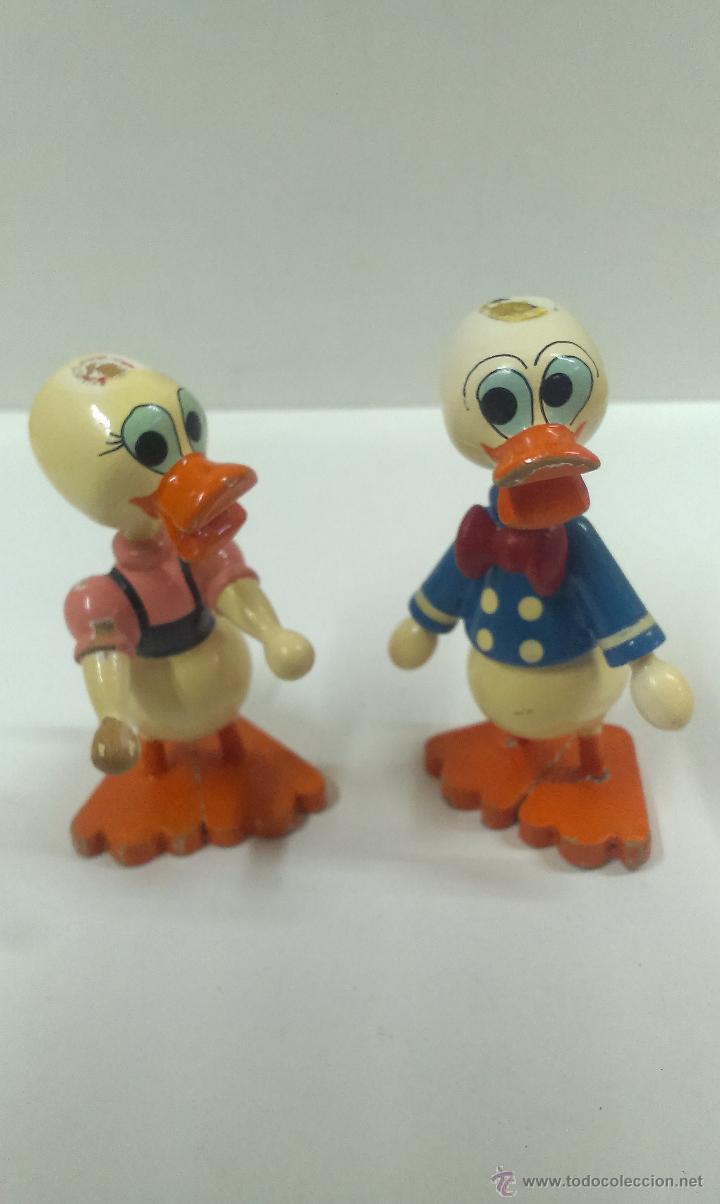 Juguetes antiguos: PAREJA DE PATOS EN MADERA - Foto 1