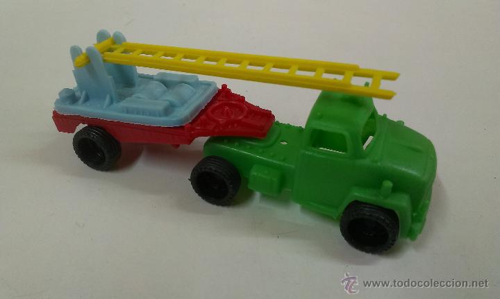 Juguetes antiguos: CAMION BOMBEROS MARCA VAM - Foto 1
