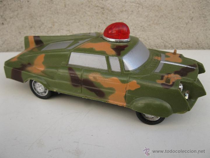 Juguetes antiguos: COCHE DE PL&Aacute;STICO DE LA MARCA SRUISER. - Foto 2