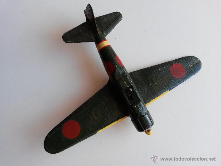Juguetes antiguos: Avion de material plastico de 17 x 12,5 cms - Foto 1